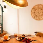 Casa Esmeralda - Luxury Boutique Old Town Apartment Estepona