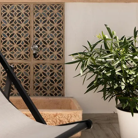 Casa Esmeralda - Luxury Boutique Old Town * אסטפונה