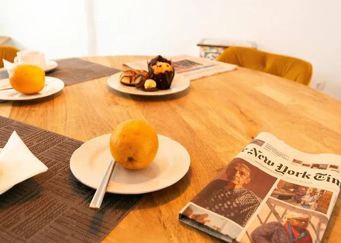 Casa Esmeralda - Luxury Boutique Old Town Естепона