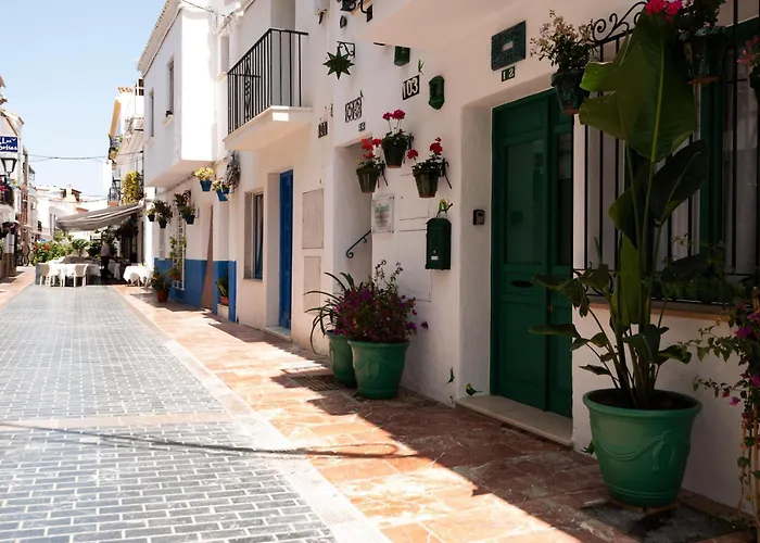 Апартаменти Casa Esmeralda - Luxury Boutique Old Town *