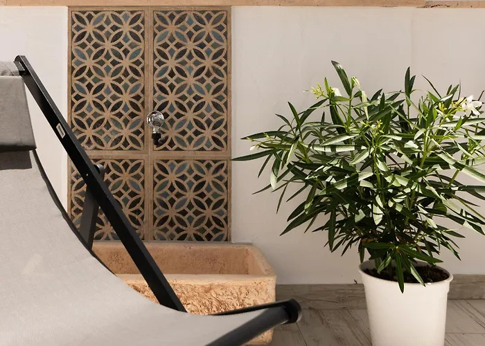 Casa Esmeralda - Luxury Boutique Old Town * Естепона