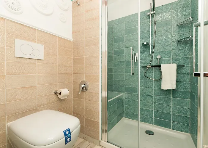 Casa Esmeralda - Luxury Boutique Old Town 埃斯特波纳